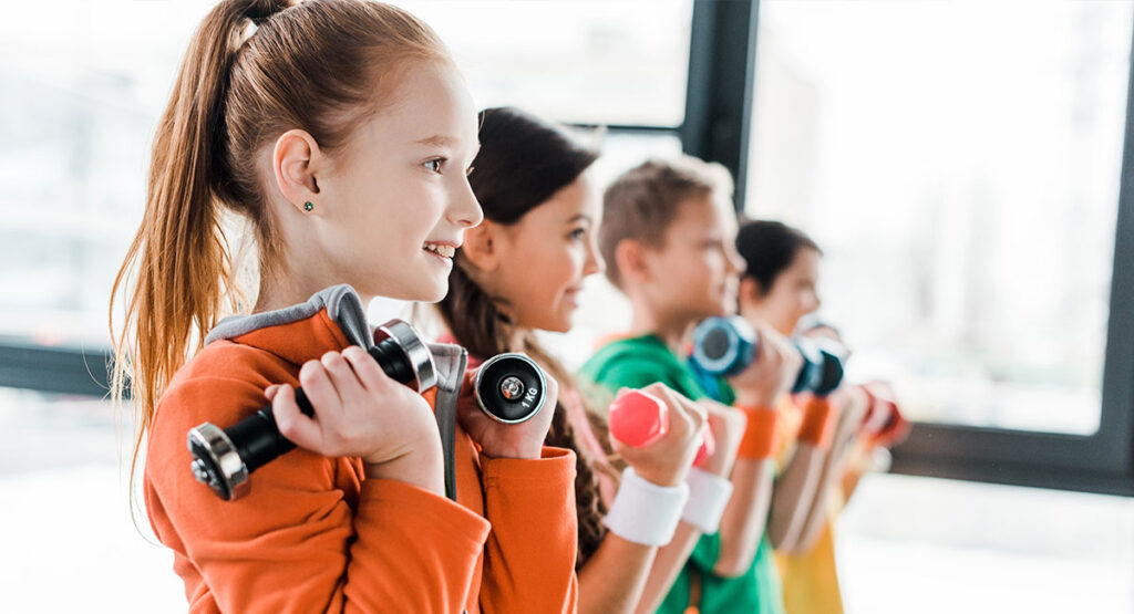 blog entrenamiento fuerza niños adolescentes SFORZA MEDICINA DEPORTIVA